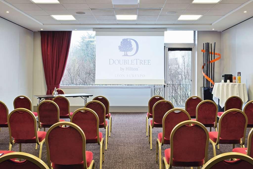 Hotel Doubletree By Hilton Lyon Eurexpo Saint-Priest  Einrichtungen foto